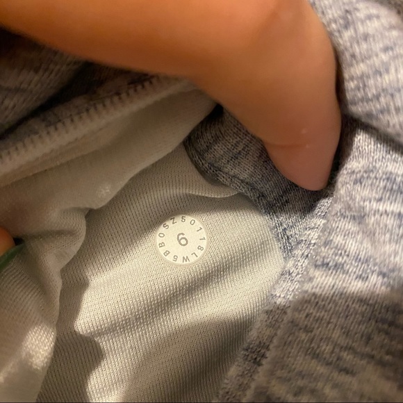 Lululemon Light Purple Heather Joggers - Picture 3 of 6